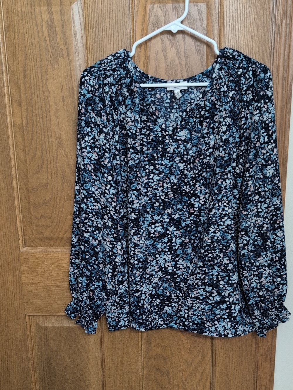 Jessica Simpson Black Floral Blouse with Blue and White Accents